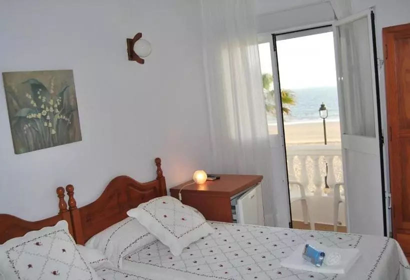 Hostel Tranvía Beach House