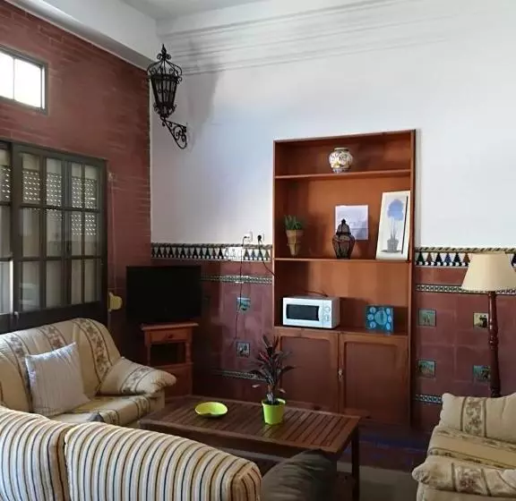 Hostel Tranvía Beach House