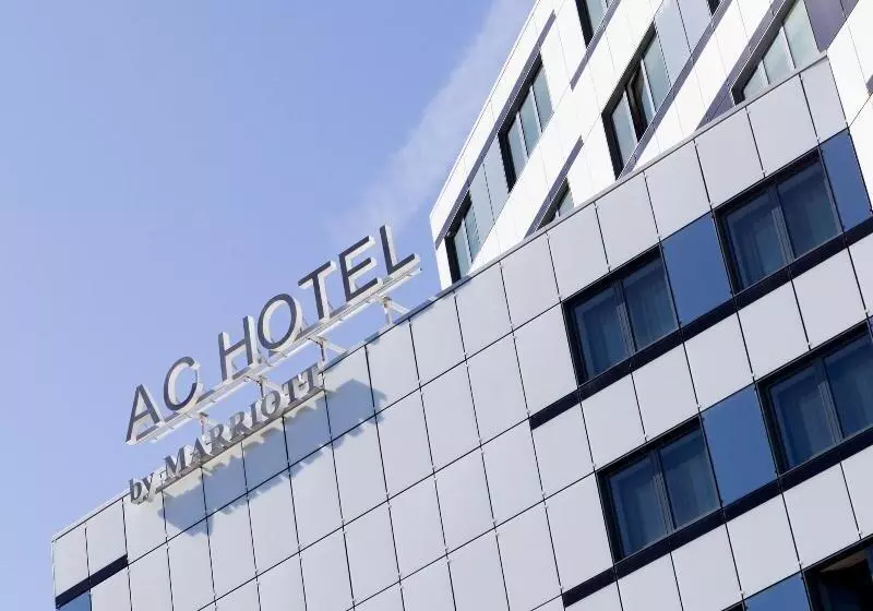 Ac Hotel Paris Porte Maillot By Marriott