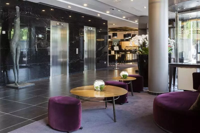Ac Hotel Paris Porte Maillot By Marriott