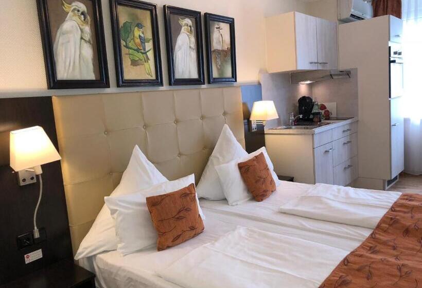 Aparthotel Guzulka & Restaurant