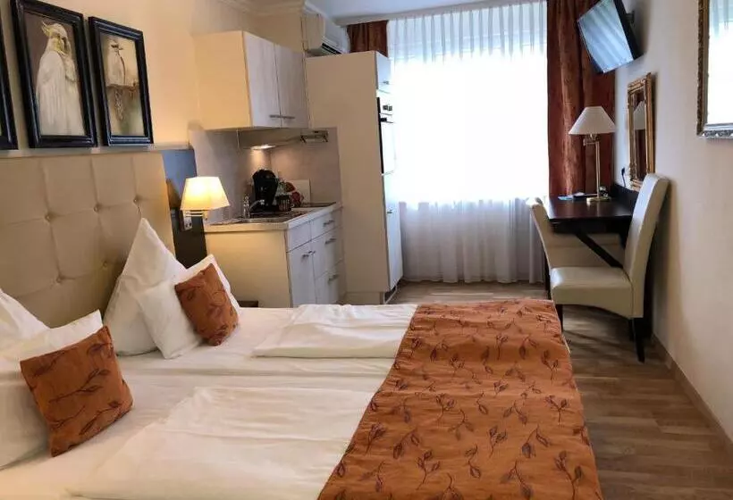 Aparthotel Guzulka & Restaurant