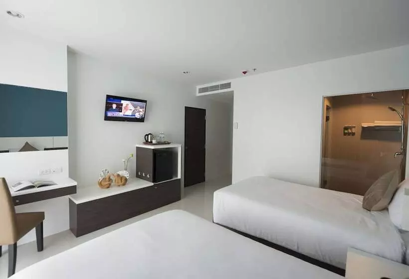 Hotel Chanalai Hillside Resort, Karon Beach