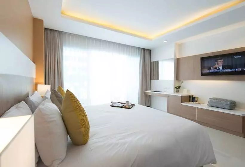 Hotel Chanalai Hillside Resort, Karon Beach