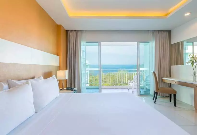 Hotel Chanalai Hillside Resort, Karon Beach