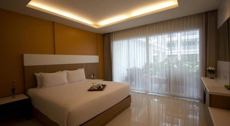 فندق Chanalai Hillside Resort, Karon Beach