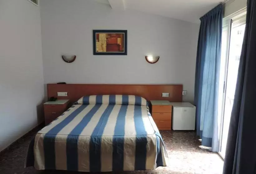 Hotel Costa San Antonio