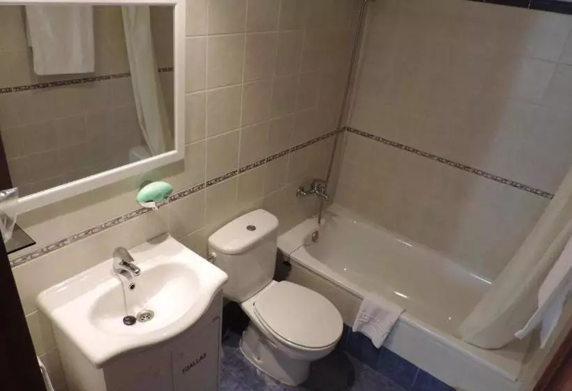 Hotel Costa San Antonio