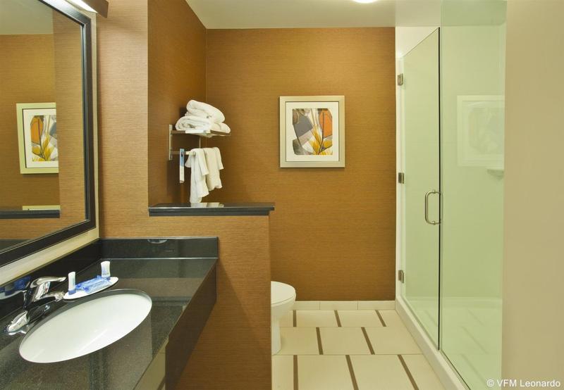 فندق Fairfield Inn & Suites By Marriott Jeffersonville I 71