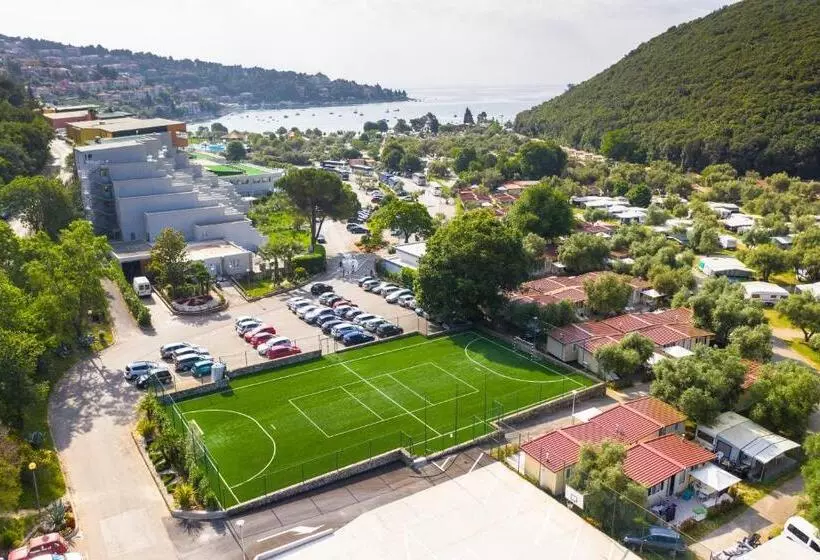 Hedera   Maslinica Hotels & Resorts