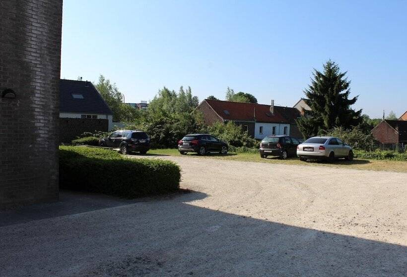 Hobbit Hotel Zaventem