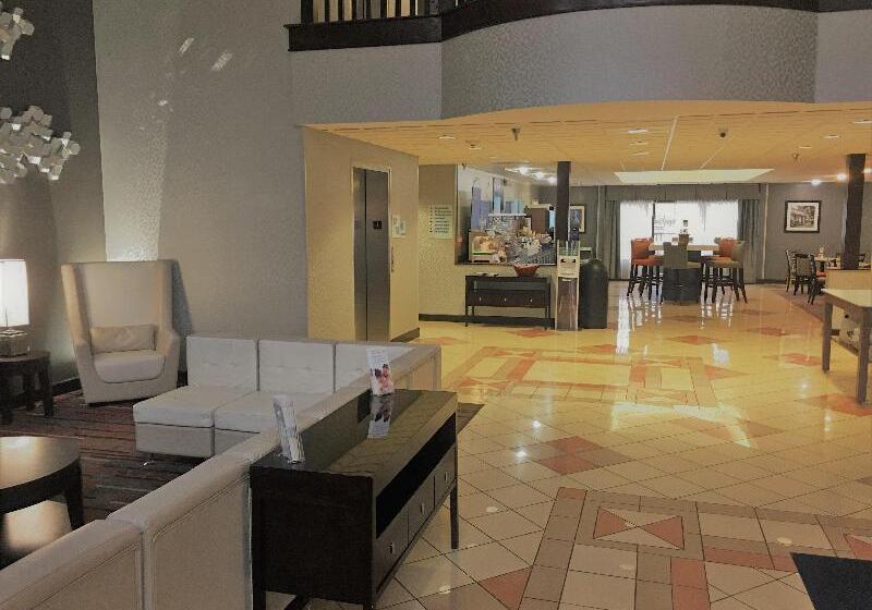 Holiday Inn Express Hotel & Suites Laurinburg, An Ihg