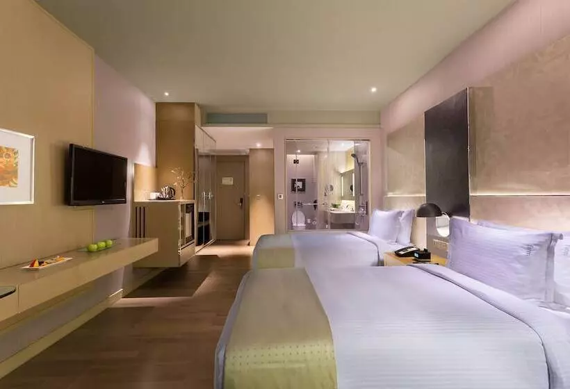 فندق Holiday Inn New Delhi International Airport, An Ihg