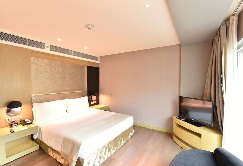 ホテル Holiday Inn New Delhi International Airport, An Ihg