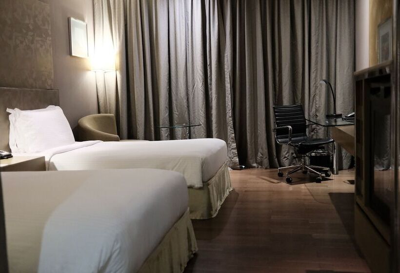 ホテル Holiday Inn New Delhi International Airport, An Ihg