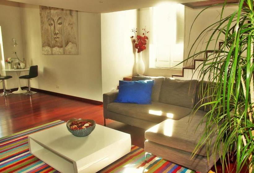 فندق Tavira House