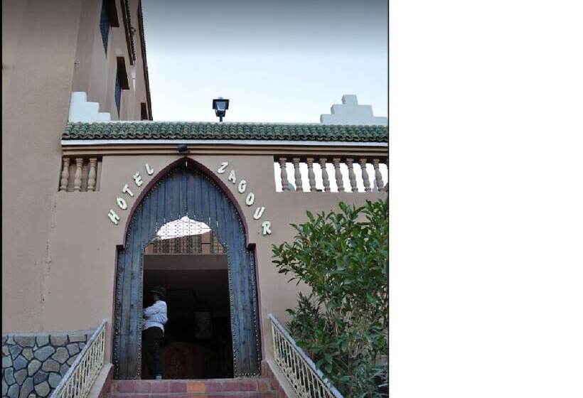 فندق Zagour