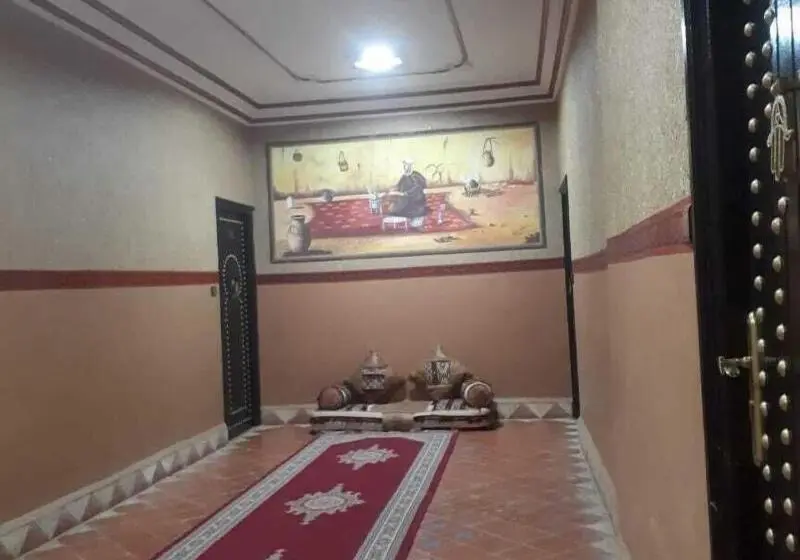 هتل Zagour