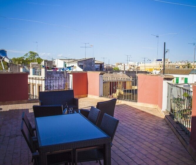 Rey De Sevilla Flats   Macarena