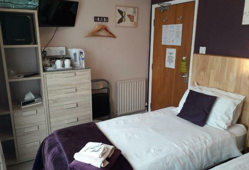 Общежитие The Inn Place