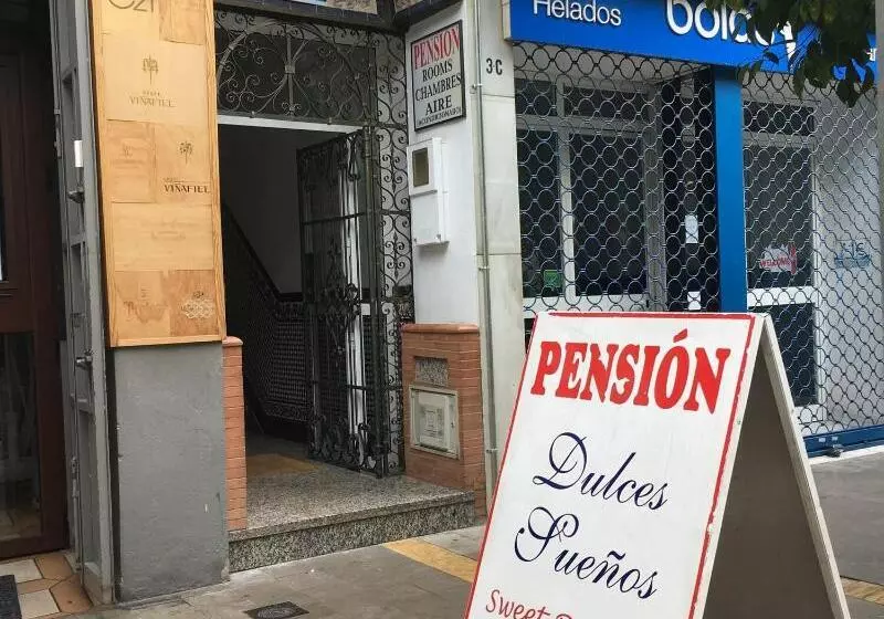 여관 Pension Dulces Suenos
