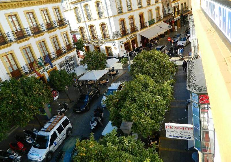 مسافرخانه Pension Dulces Suenos