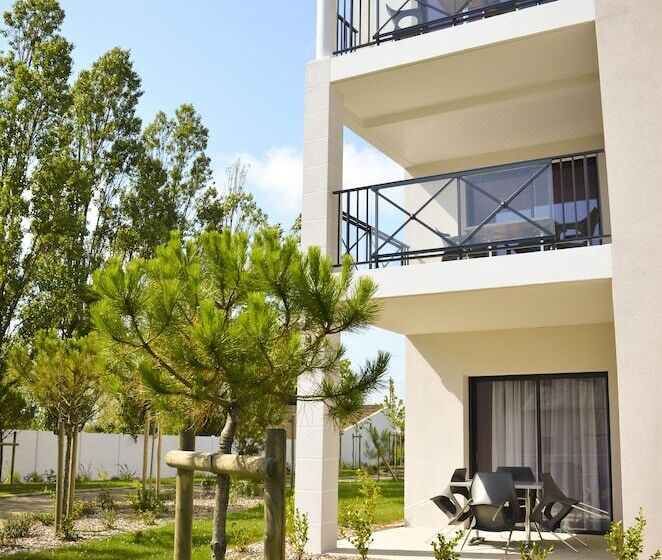 هتل Adonis La Baule