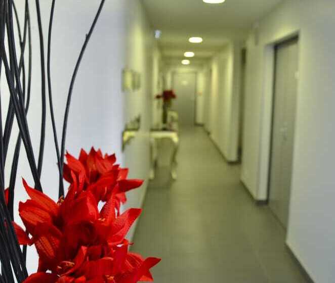 هتل Adonis La Baule