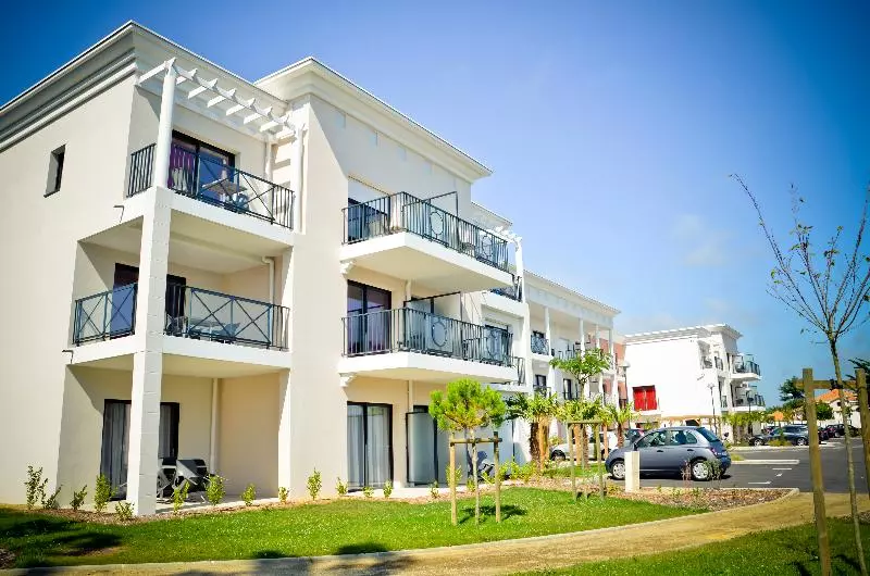 فندق Adonis La Baule