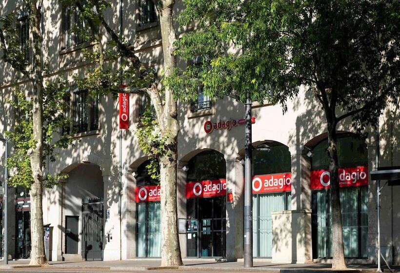 Aparthotel Adagio Lyon Patio Confluence