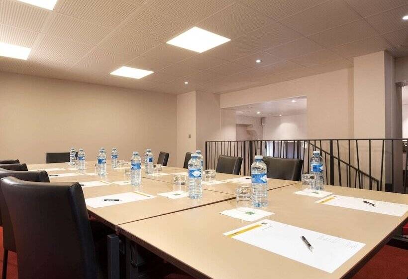 Aparthotel Adagio Lyon Patio Confluence