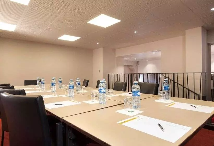 Aparthotel Adagio Lyon Patio Confluence