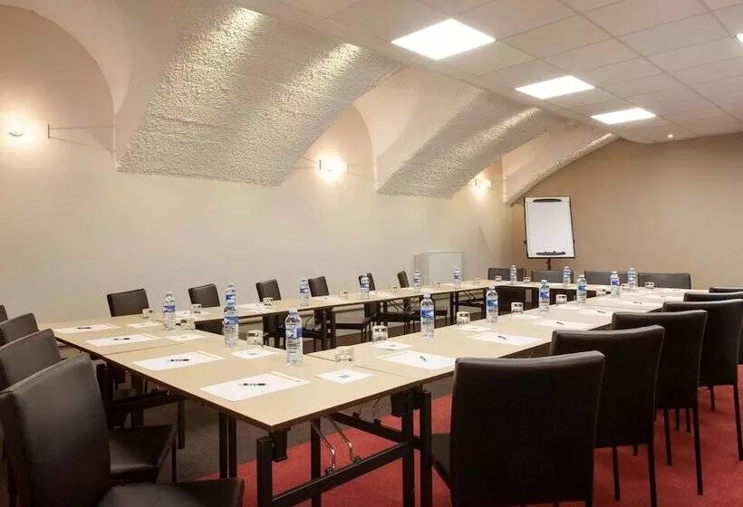 Aparthotel Adagio Lyon Patio Confluence