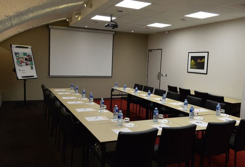 Aparthotel Adagio Lyon Patio Confluence