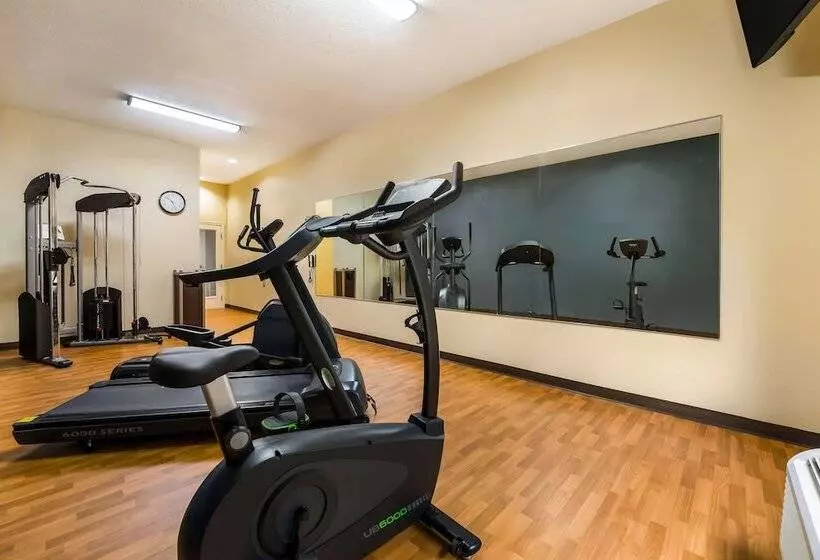 ホテル Best Western Bradbury Inn & Suites