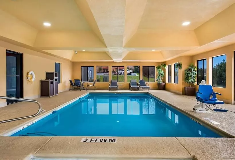 ホテル Best Western Bradbury Inn & Suites