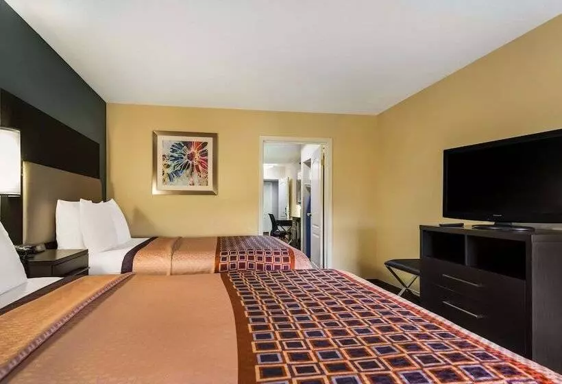 ホテル Best Western Bradbury Inn & Suites