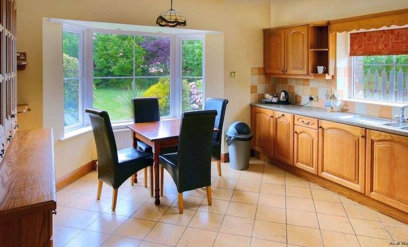 فندق Brook Lodge Boutique