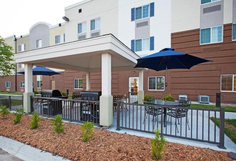 Отель Candlewood Suites Bellevue By Ihg