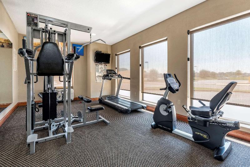 호텔 Comfort Inn & Suites