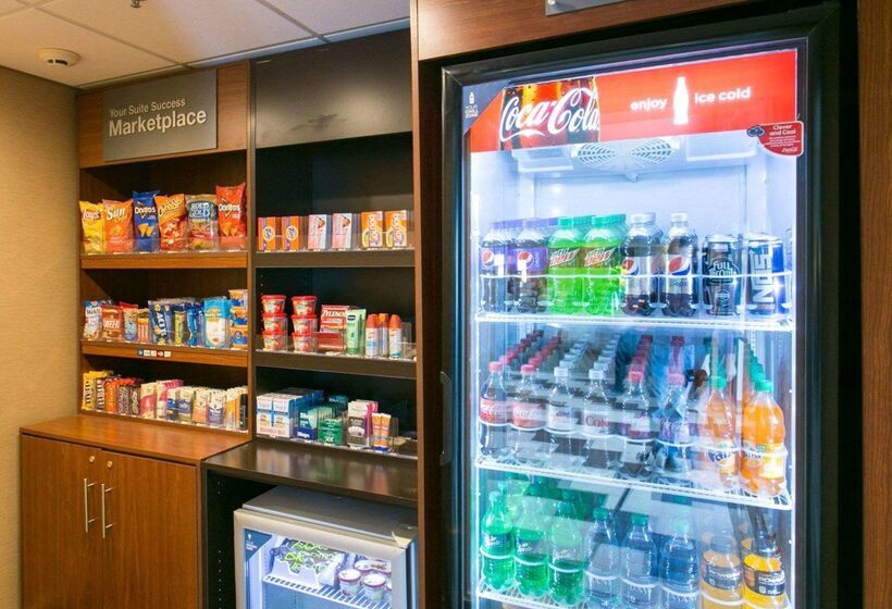 ホテル Comfort Suites Benton Harbor  St. Joseph