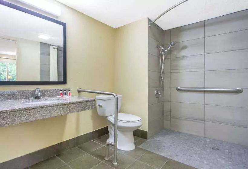 酒店 Days Inn By Wyndham Lexington