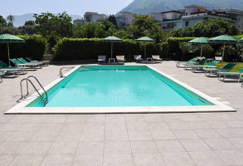 هتل Europa Stabia