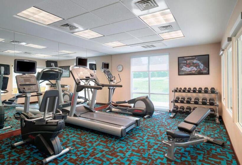 فندق Fairfield Inn & Suites By Marriott State College