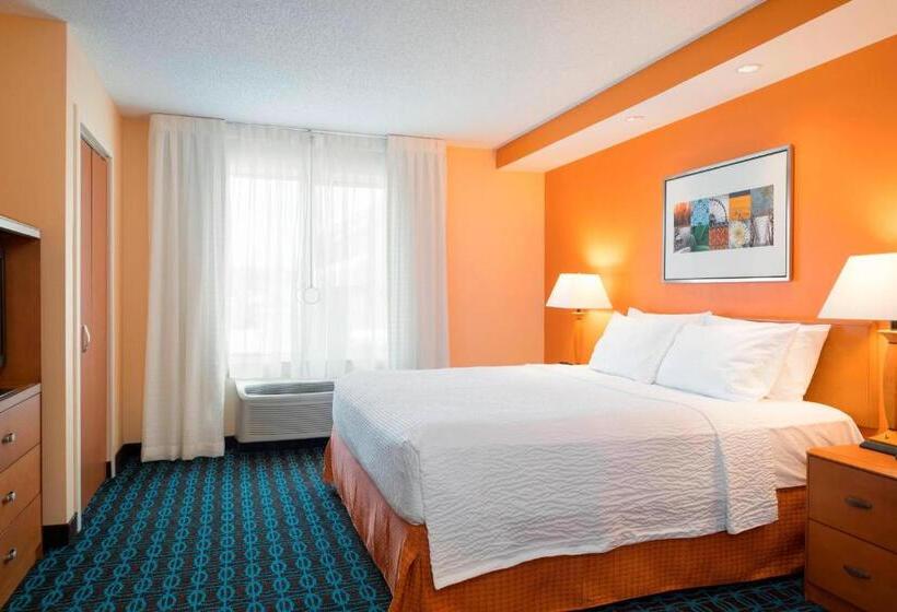 فندق Fairfield Inn & Suites By Marriott State College