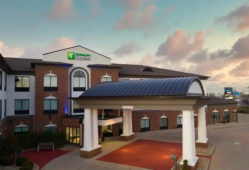 ホテル Holiday Inn Express Peru Lasalle Area, An Ihg