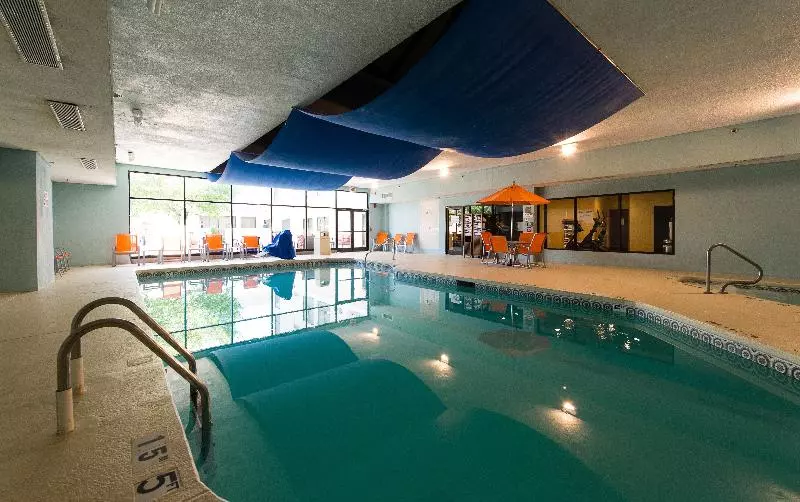 ホテル Doubletree By Hilton Wilmington, Nc