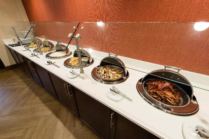 ホテル Doubletree By Hilton Wilmington, Nc
