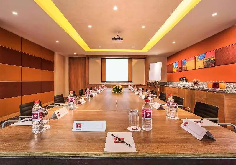 Hotel Ibis Chennai Sipcot An Accor Brand