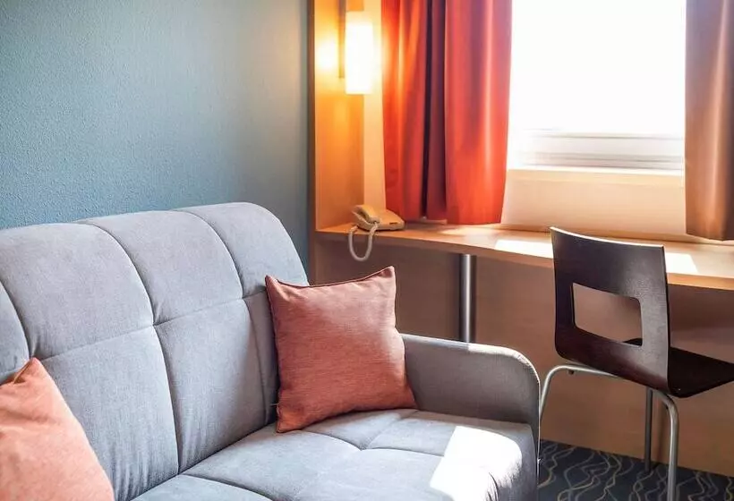 Отель Ibis Kaliningrad Center